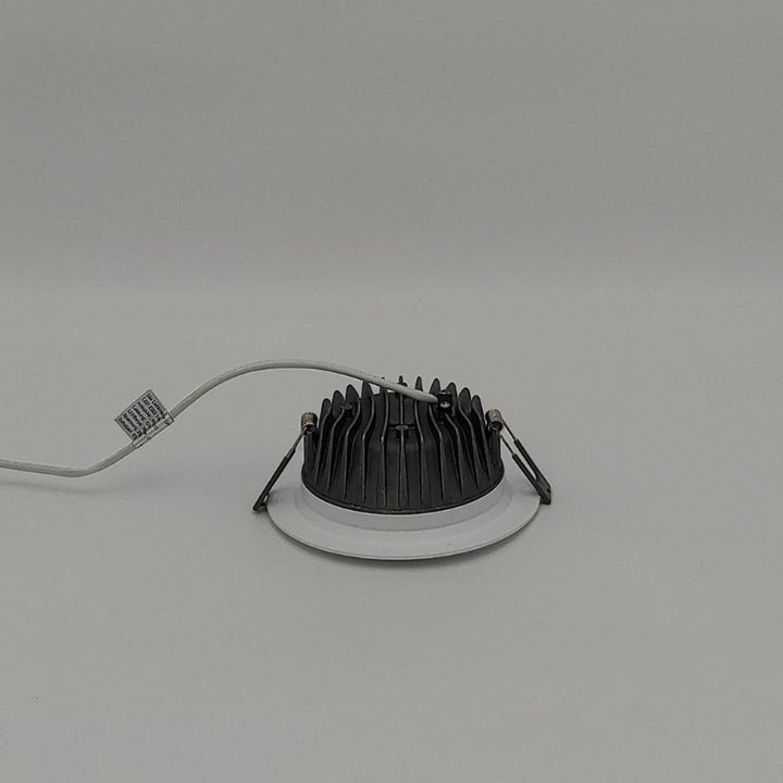 Artikel 650017, seitlicher Blick auf Einbaudownlight, die Lichtmacher.