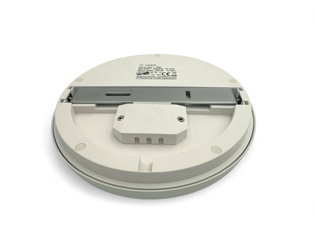 Surface-mounted ceiling light "Ledeshi Circle Step 1", 18W, 3000K, IP44, white