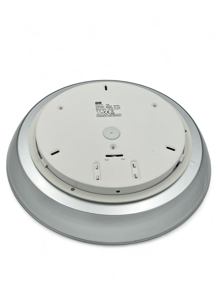 Rückseite der LED-Leuchte Reno, Artikel 546098, die Lichtmacher GmbH.