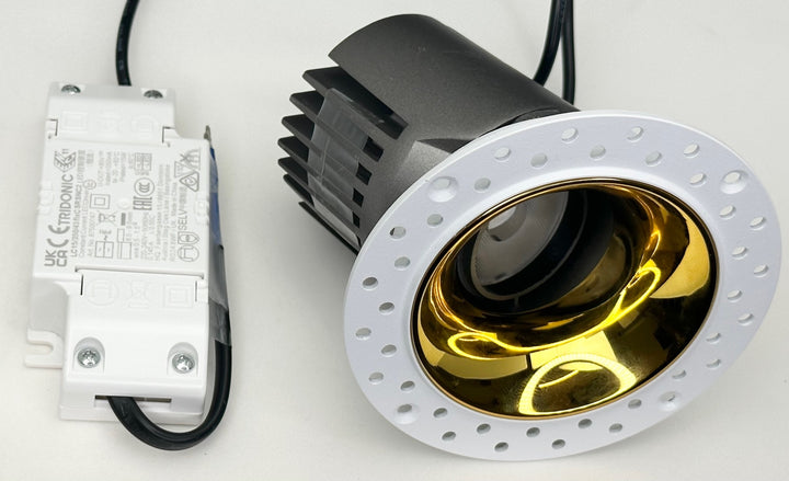 LED recessed spotlight round without frame "Core", 15W, 2700K, CRI&gt;90, IP20