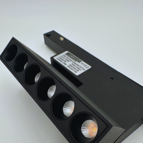 Magneto Strahler 6*1 Watt schwenkbar, 2700K-6000K, DALI, schwarz+weiss