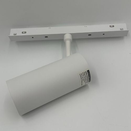 Magneto Strahler 18W, 2700K-6000K, DALI, Zylinder, weiß