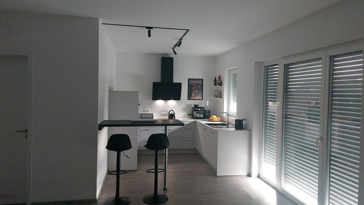 48V Schiene "Slim" 2 Meter, Schwarz