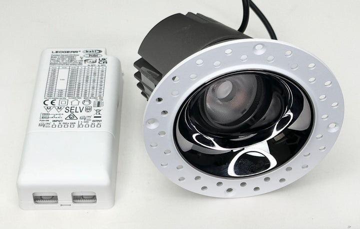 LED recessed spotlight round without frame "Core", 15W, 2700K, CRI&gt;90, IP20
