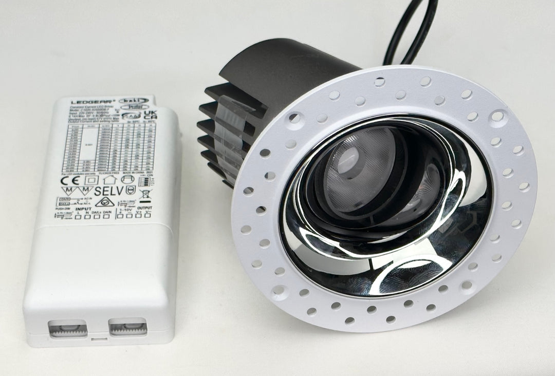 LED recessed spotlight round without frame "Core", 15W, 2700K, CRI&gt;90, IP20