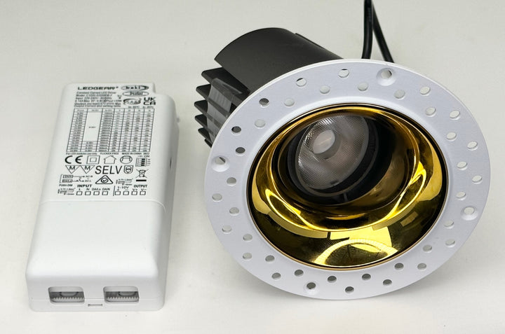 LED recessed spotlight round without frame "Core", 15W, 2700K, CRI&gt;90, IP20