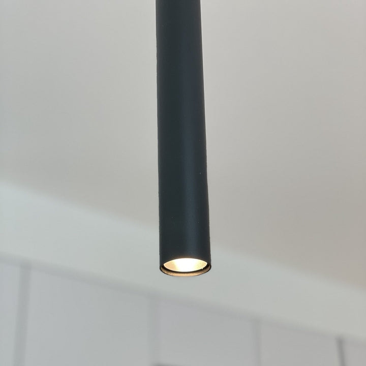 LED Stab-Pendelleuchte "Tube", 5W, 30cm, Schwarz oder Weiß