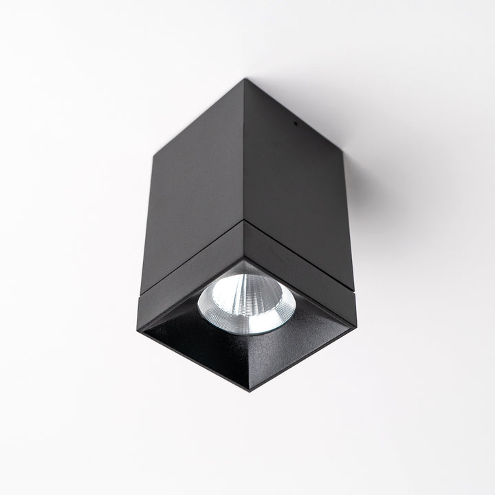 LED Deckenaufbauleuchte "Palermo", 8.9W, Schwarz